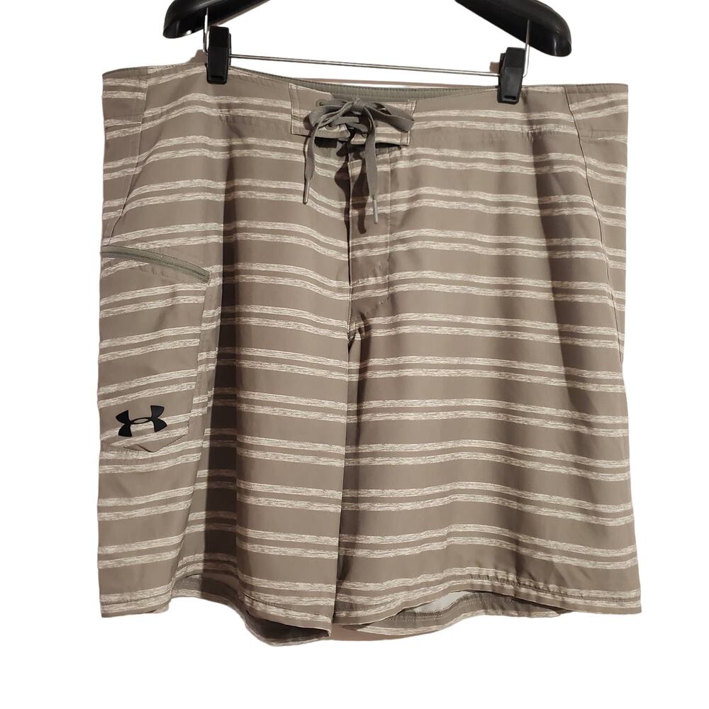Under Armour Mens Storm Tide Chaser 9" Boardshorts Size 40 Striped Swim Trunks